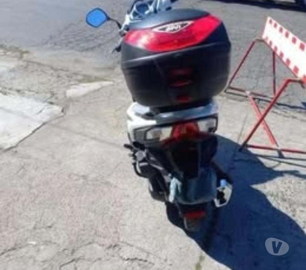 Vendo moto Santiago Santiago - Fotos de Honda Elite año 2018 ùnica dueña como nueva solo 7.700KM