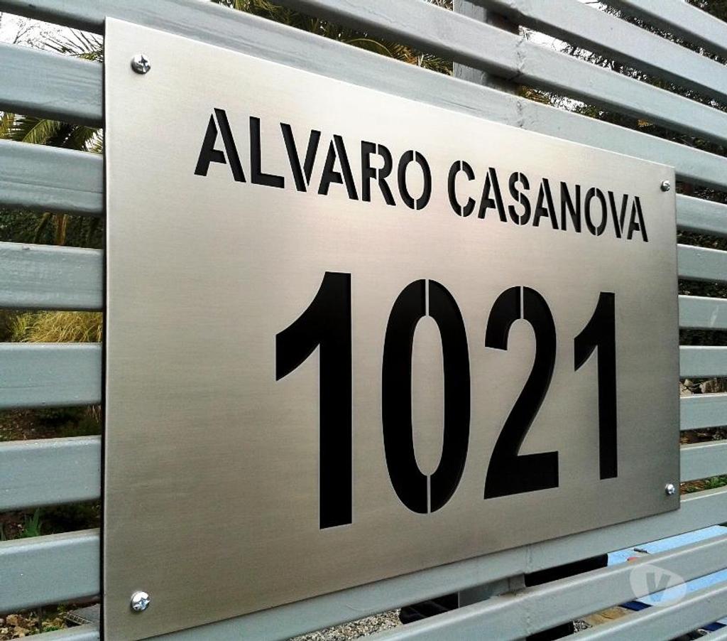 Otros Servicios Santiago Ñuñoa - Fotos de PLACAS CALADAS DE ACERO INOXIDABLE PARA CONDOMINIOS Y CASAS