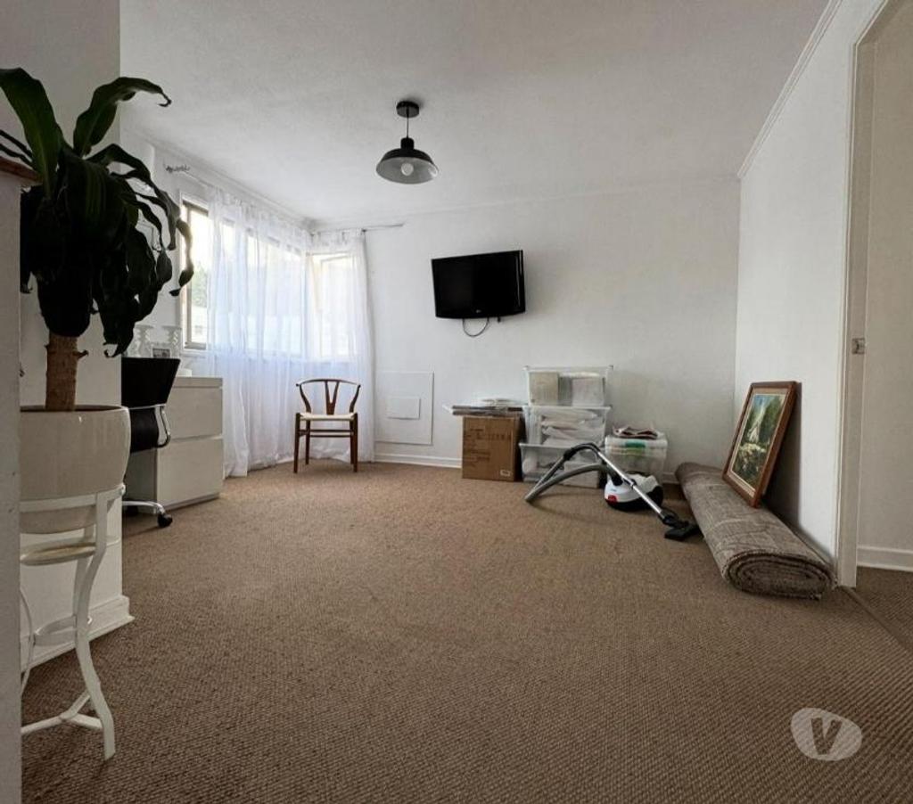 Bienes Raices Valparaíso Villa Alemana - Fotos de Amplia-2 pisos-Cond El Rincón-R. Peñablanca