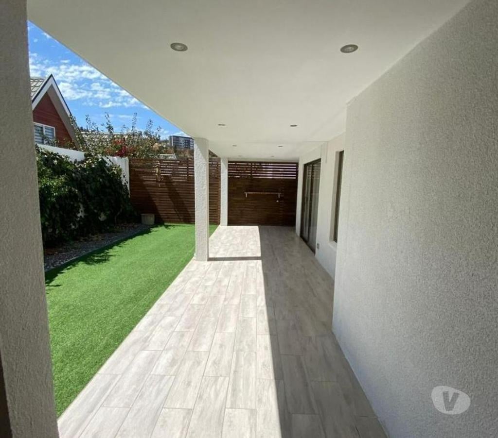 Bienes Raices Valparaíso Villa Alemana - Fotos de Amplia-2 pisos-Cond El Rincón-R. Peñablanca