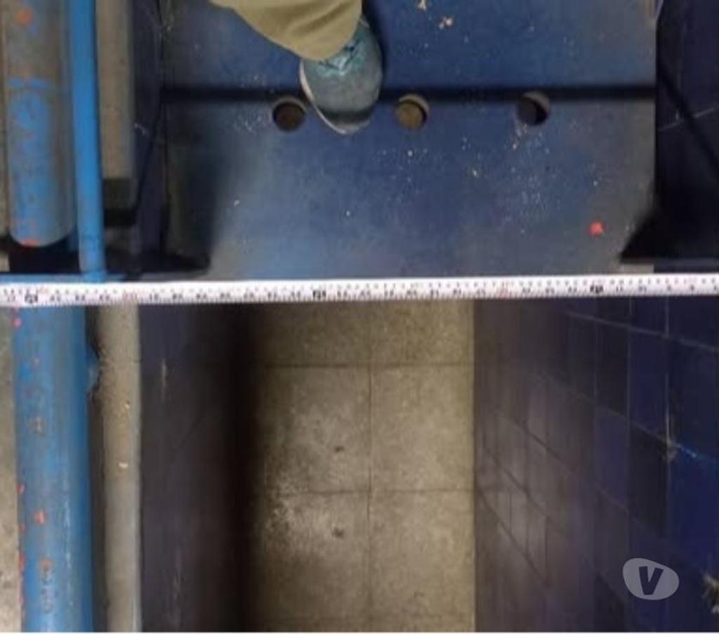 Accesorios para Autos Santiago Santiago - Fotos de Gran estructura de fierro fijar y correr en pozo mecánico