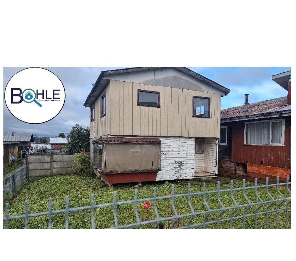 Bienes Raices Llanquihue Puerto Varas - Fotos de 2 CASAS Y TERRENO EN PUERTO VARAS