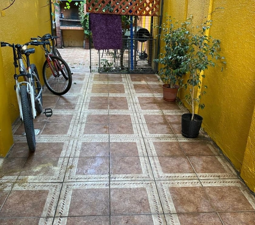 Bienes Raices Santiago Maipú - Fotos de CASA 2 PISOS CERCA METRO DEL SOL