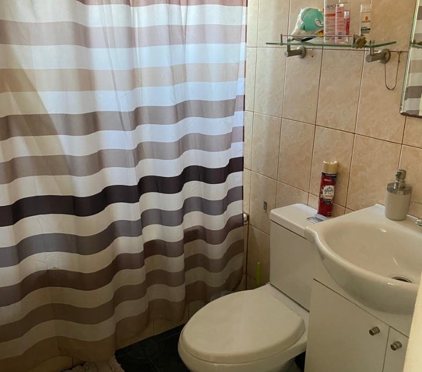 Bienes Raices Santiago Maipú - Fotos de CASA 2 PISOS CERCA METRO DEL SOL