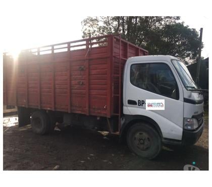 Camionetas usadas Chillán Ñuble - Fotos de Camión Hino 300 Xzy año 2008 Impecable
