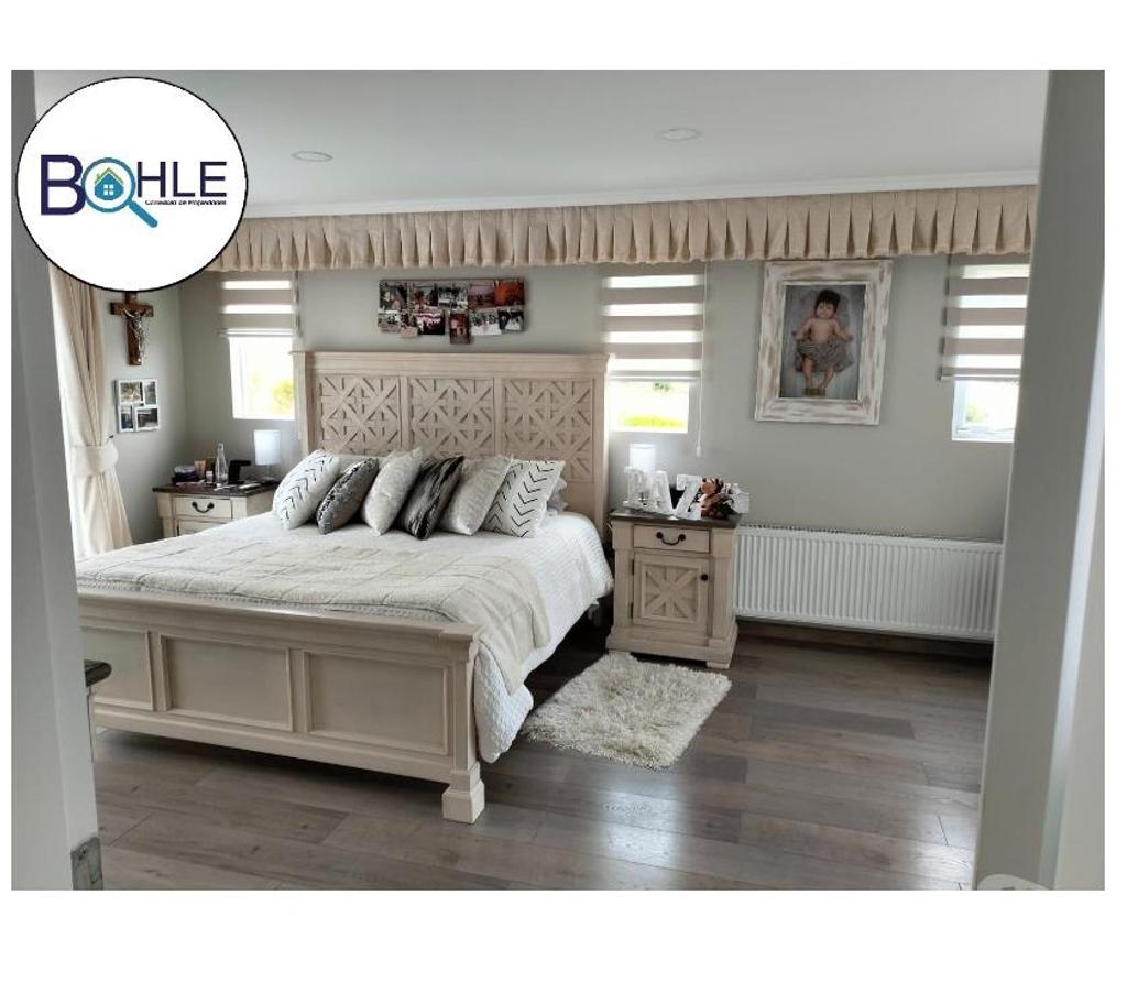 Bienes Raices Llanquihue Puerto Varas - Fotos de VENTA - Casa 580m2 en Graneros de Puerto Varas