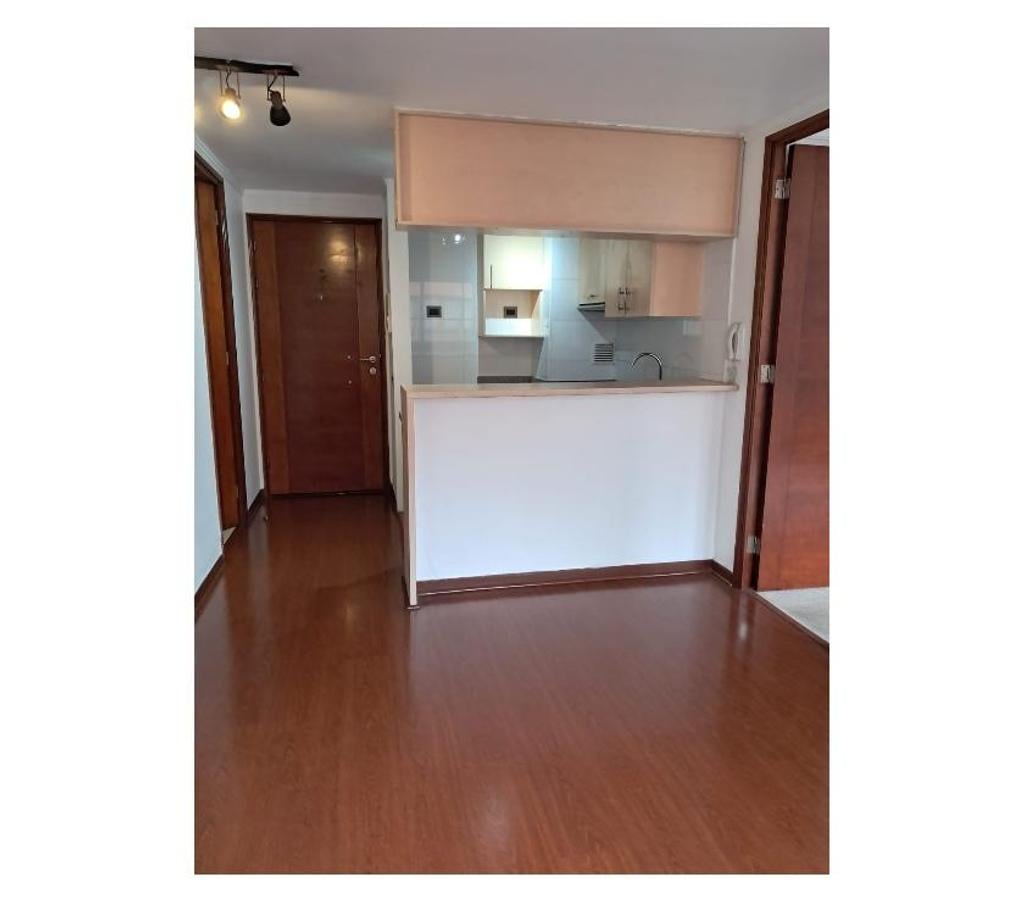 Arriendos Santiago Lo Barnechea - Fotos de Se Arrienda Departamento Edifcio La Cabaña