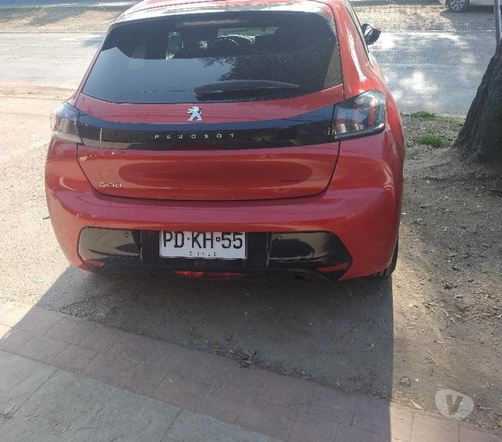 Autos usados Santiago La Reina - Fotos de Peugeot 208 hdi diesel Premier Panoramico
