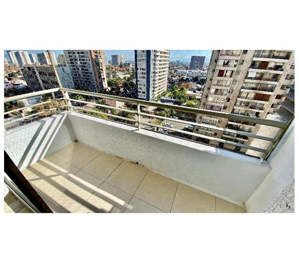 Bienes Raices Santiago San Miguel - Fotos de Depto remodelado 2d2b c estacionamiento y bodega