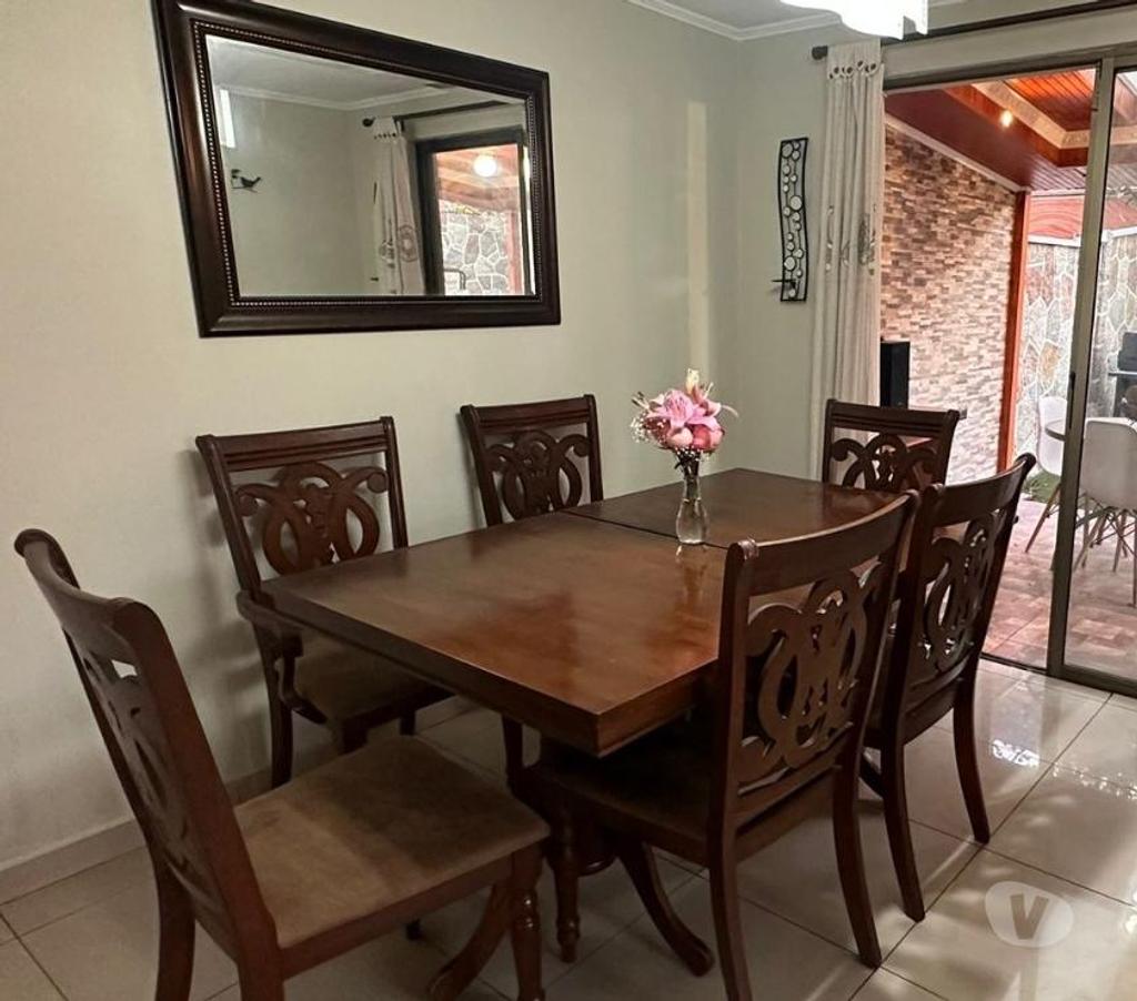 Bienes Raices Santiago La Florida - Fotos de Hermosa y amplia casa de esquina ubicada en Jardín Alto.