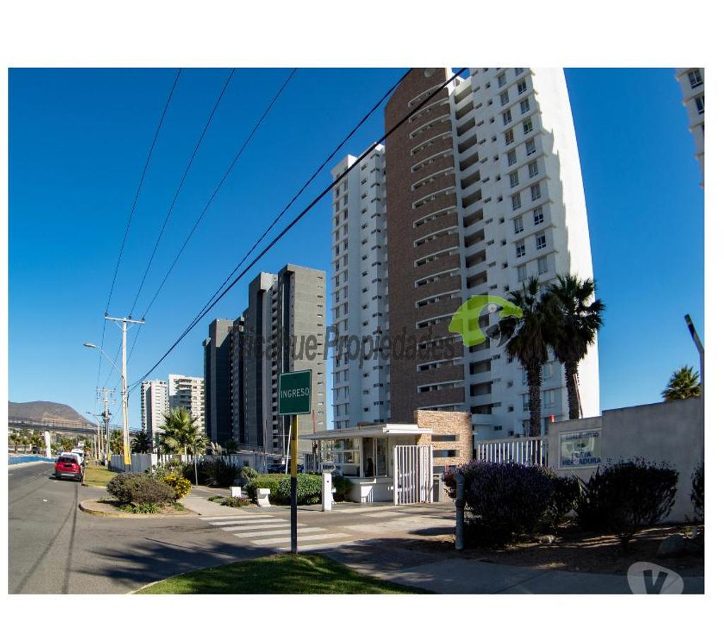 Bienes Raices Elqui Conquimbo - Fotos de Depto amoblado, primera línea playa La Herradura. Coquimbo