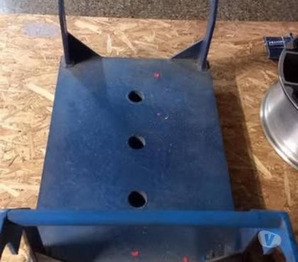 Servicios para Autos Santiago Santiago - Fotos de Gran estructura de fierro para fijar correr pozo mecánico