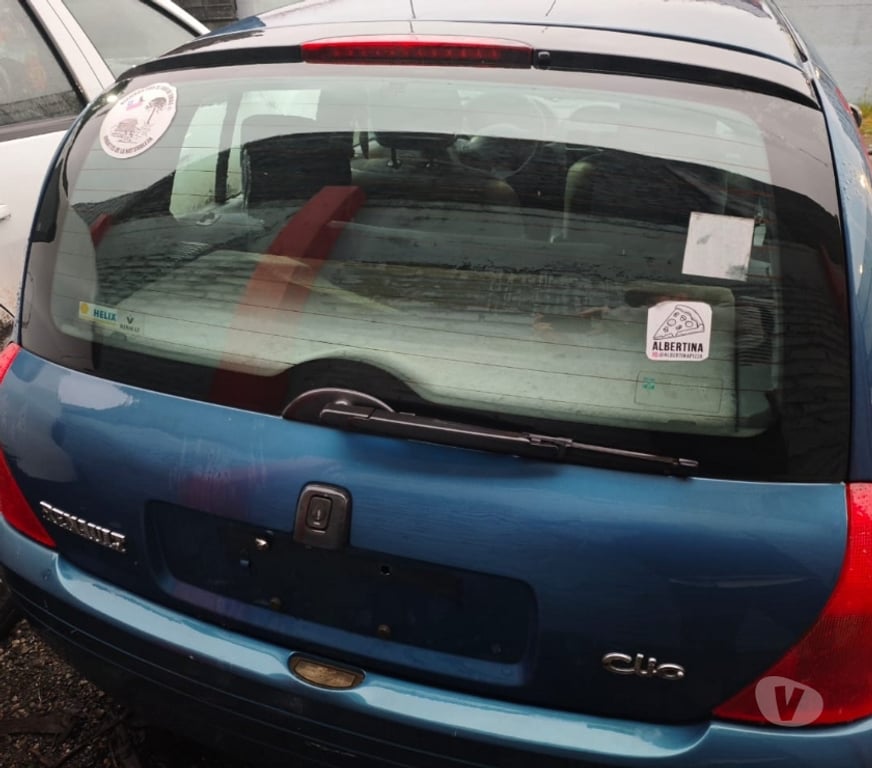 Autos usados Cautín Villarrica - Fotos de Renault Clio 1.6 azul 2000