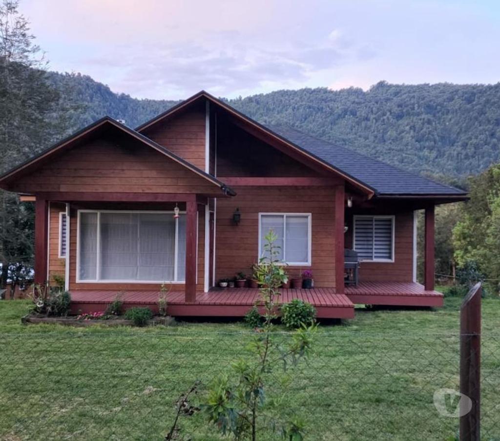 Bienes Raices Llanquihue Puerto Varas - Fotos de Vendo casa más dos cabañas y un local comercial