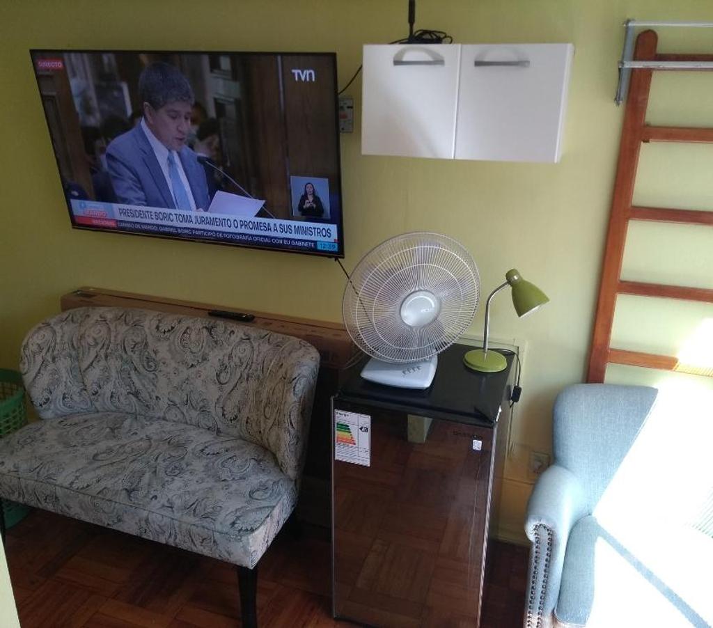Arriendo de piezas Santiago Providencia - Fotos de pieza amoblada barrio bustamante a 1 cuadra metro baquedano