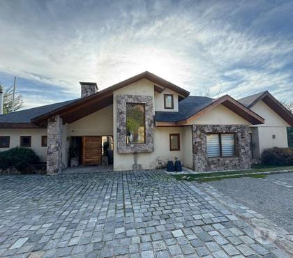 Arriendos Machal Cachapoal - Fotos de Hermosa Casa Condominio Alto Nogales , Machalí
