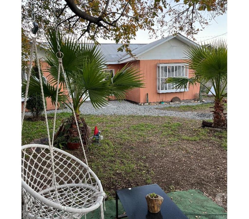 Bienes Raices Malleco Angol - Fotos de Casa 4D 2B con Gran terreno entrada principal Angol