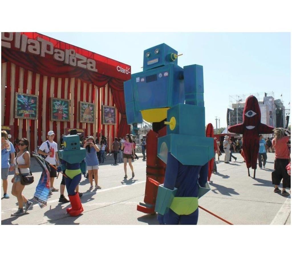 IOrganizador de Eventos Santiago Las Condes - Fotos de Show de Circo y Personajes Teatrales para Eventos Variados