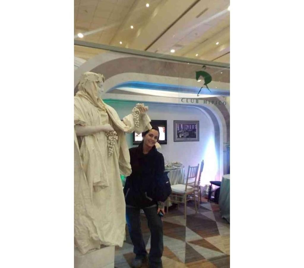 IOrganizador de Eventos Santiago Las Condes - Fotos de Show de Circo y Personajes Teatrales para Eventos Variados