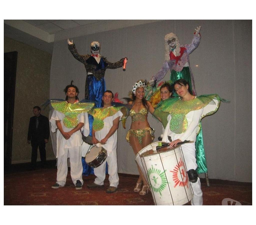 IOrganizador de Eventos Santiago Las Condes - Fotos de Show de Circo y Personajes Teatrales para Eventos Variados