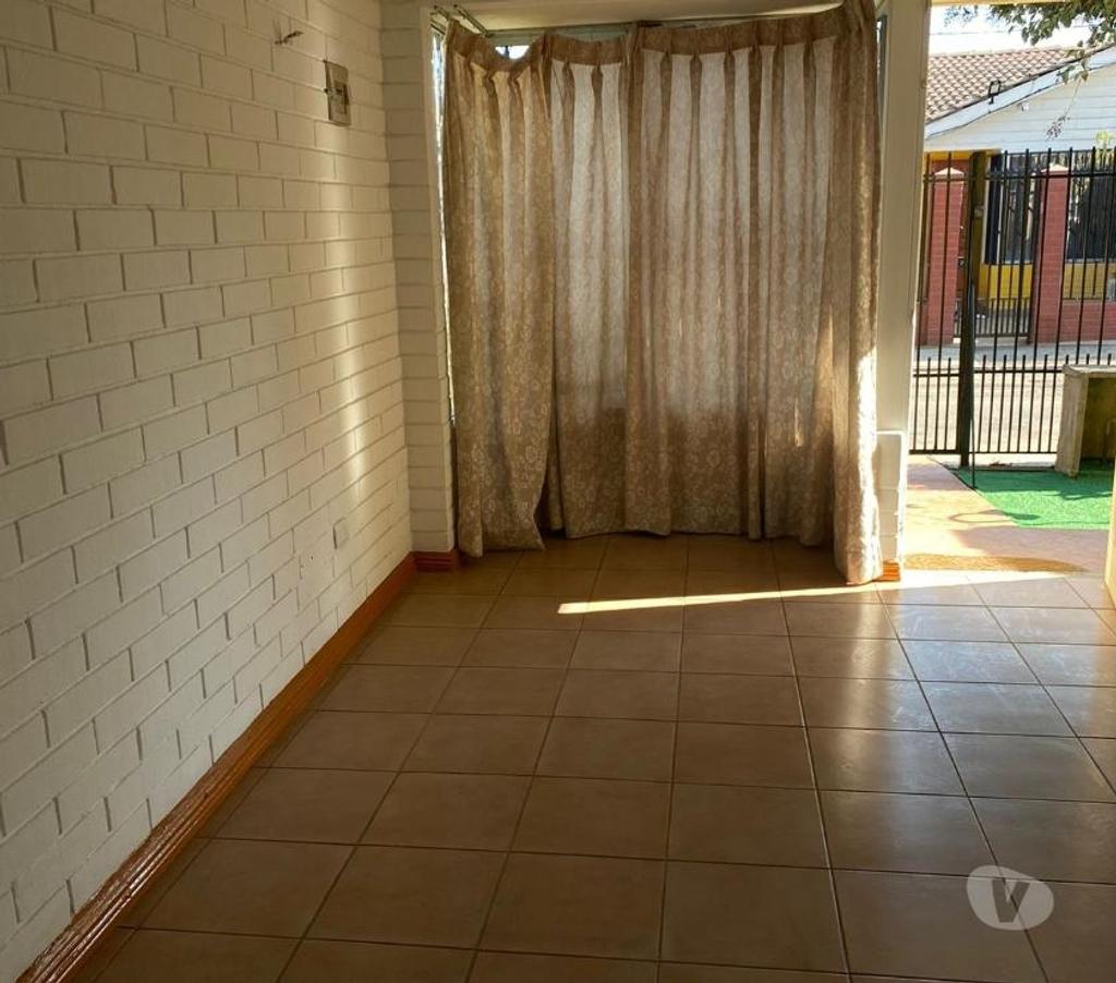 Arriendos Santiago Maipú - Fotos de Arriendo casa independiente 3D2B Villa Santa maría Maipú.