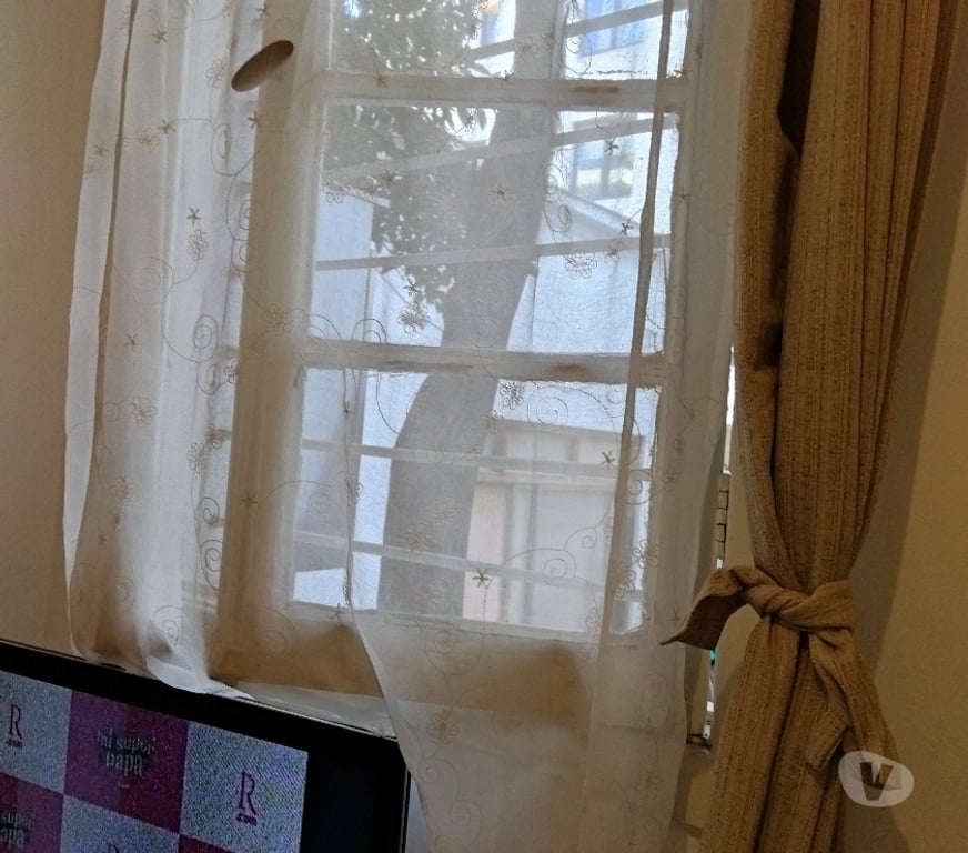 Arriendo de piezas Santiago Providencia - Fotos de SE OFRECE HABITACION AMPLIA A VARON QUE TRABAJE EN OF