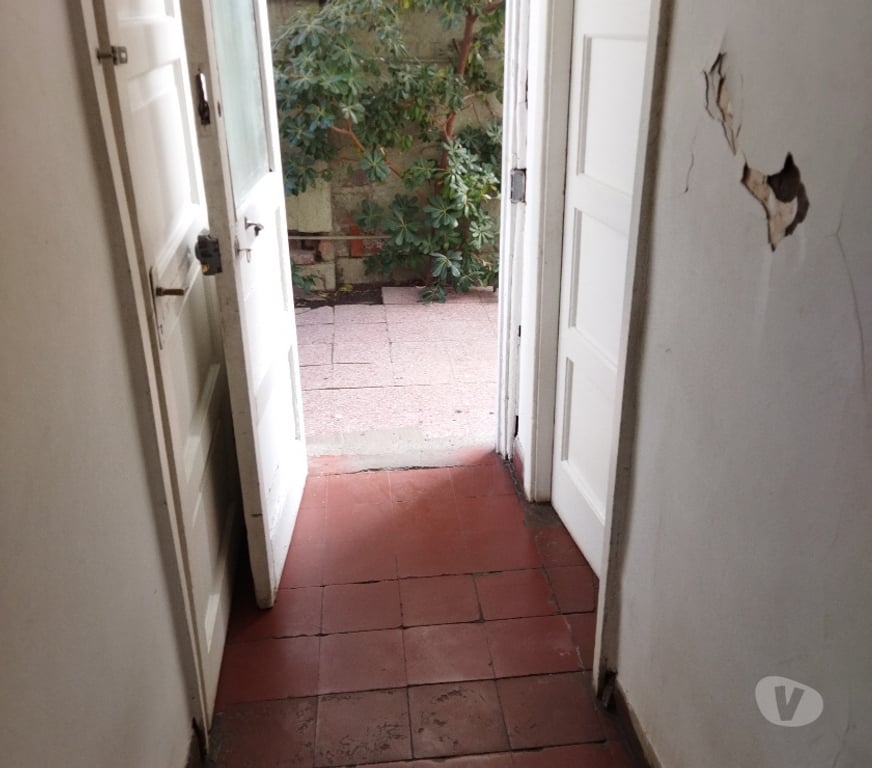 Arriendo de piezas Santiago Providencia - Fotos de SE OFRECE HABITACION AMPLIA A VARON QUE TRABAJE EN OF