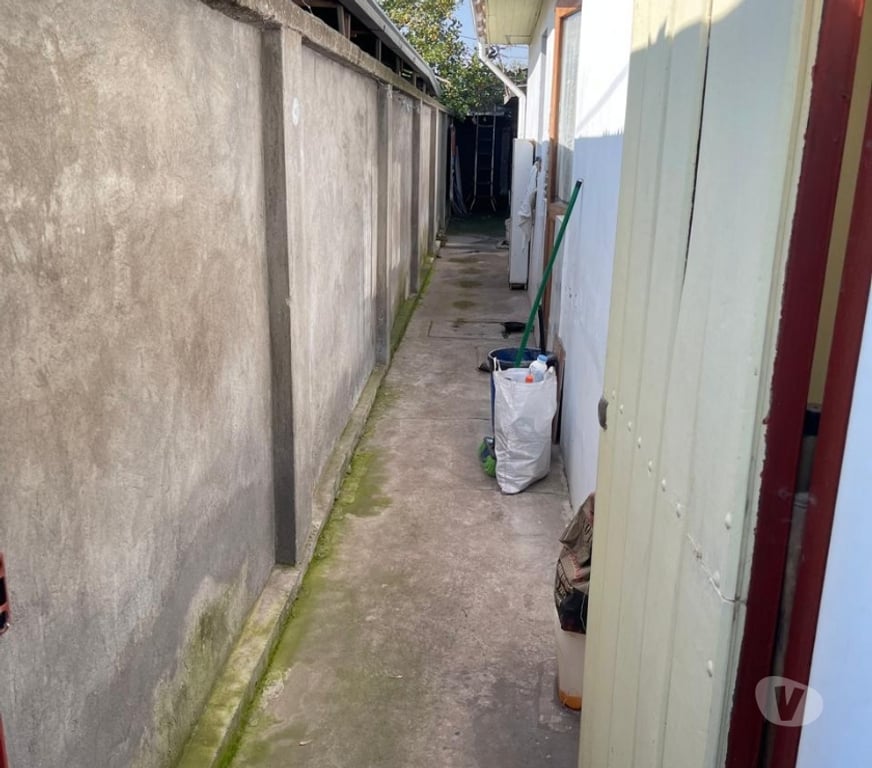 Bienes Raices Santiago Pudahuel - Fotos de Casa en Pudahuel con 3 Dormitorios y 198 m2 de terreno.