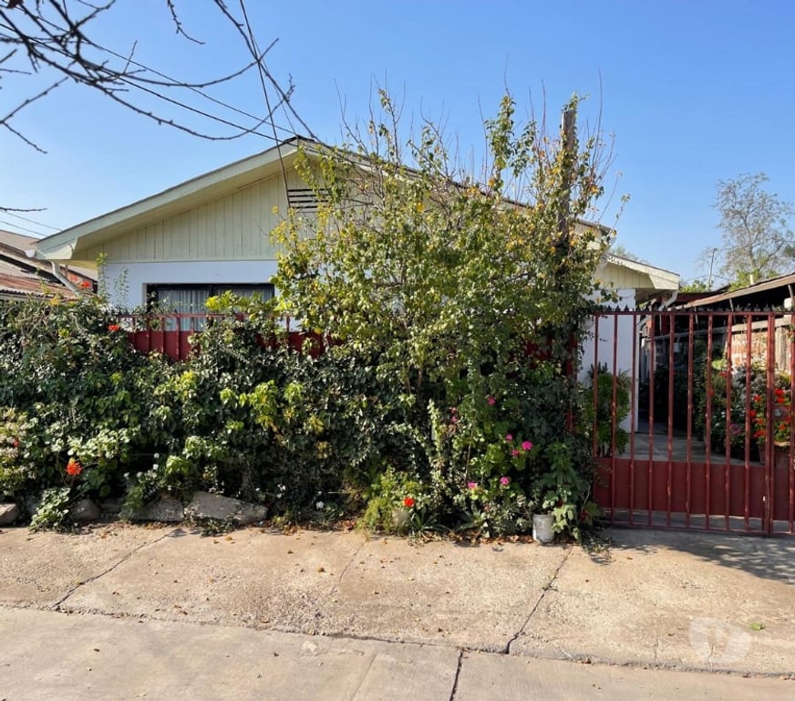 Bienes Raices Santiago Pudahuel - Fotos de Casa en Pudahuel con 3 Dormitorios y 198 m2 de terreno.