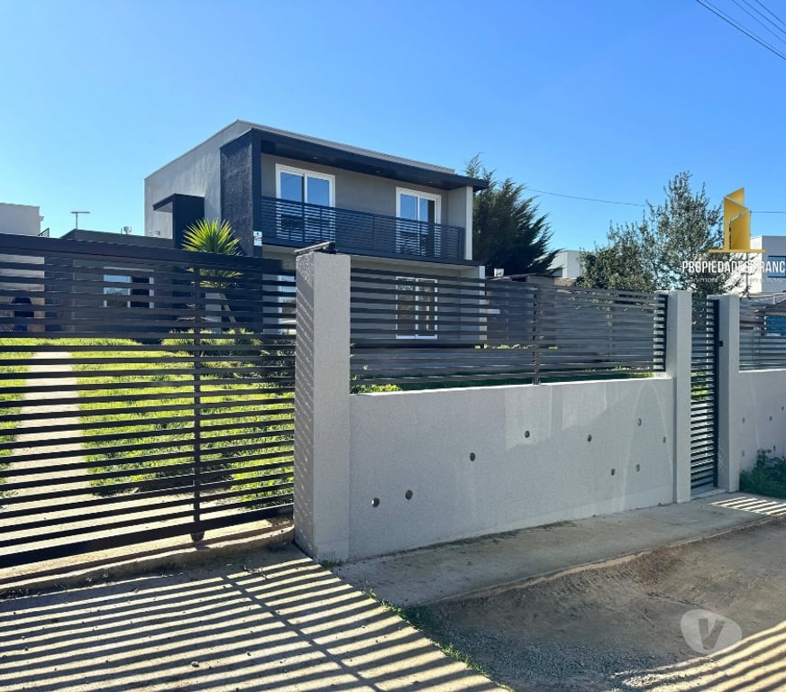 Bienes Raices Valparaíso Quilpué - Fotos de QUILPUE VENTA CASA NUEVA 4D 3B DOS PISOS TENIENTE SERRANO