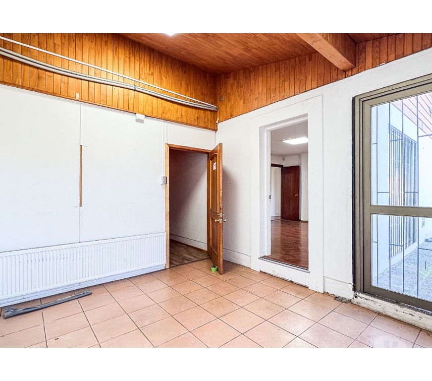Arriendos Bío-Bío Los Ángeles - Fotos de Arriendo de casa de 334M2 con 12 amplias oficinas