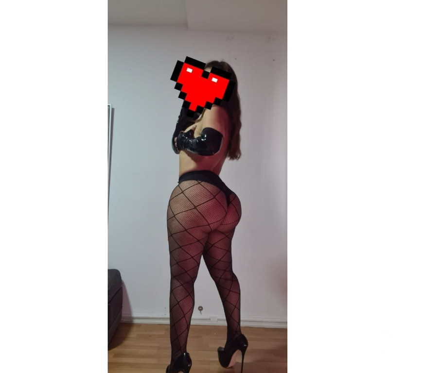 Escort Santiago Santiago - Fotos de ¿Por qué experimentar con una MISTRESS por primera vez