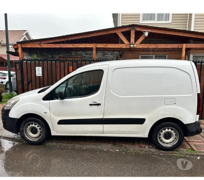 Camionetas seminuevas Puente Alto Cordillera - Fotos de Vendo Peugeot Parter 2018 HDI 1.6 214.000km a 6.300.000 conv