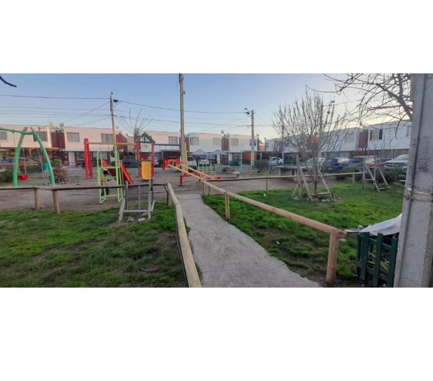 Bienes Raices Maipo San Bernardo - Fotos de Casa en Condominio Parronales de Nos, vendo