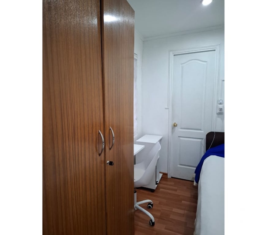Arriendo de piezas Santiago Las Condes - Fotos de Arriendo de piezas metro Los Domínicos solo damas