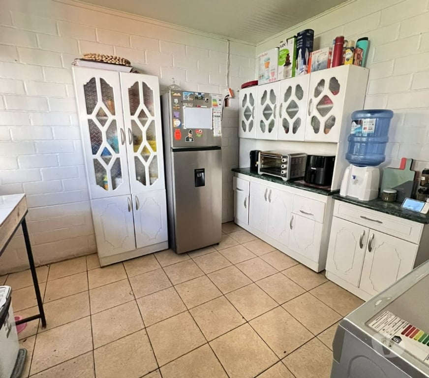 Bienes Raices Valparaíso Quilpué - Fotos de 2 pisos-semipareada-Los Pinos-Quilpué