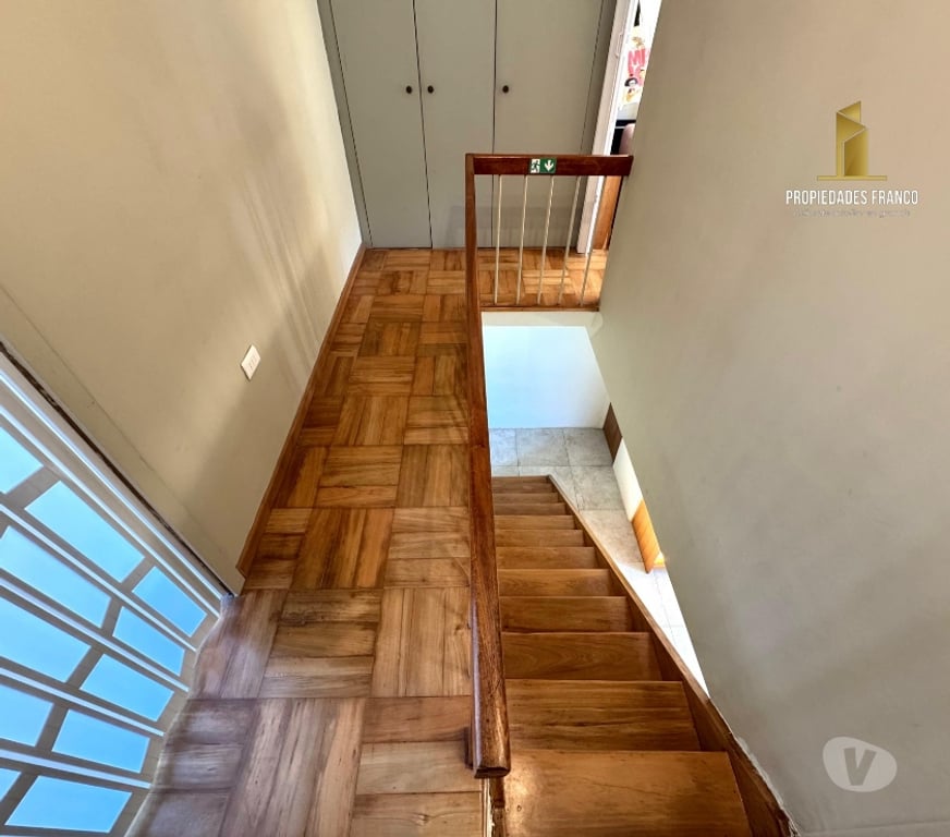 Bienes Raices Valparaíso Viña del Mar - Fotos de VIÑA VENDE IMPECABLE CASA 3D 1B REMODELADA SANTA INES