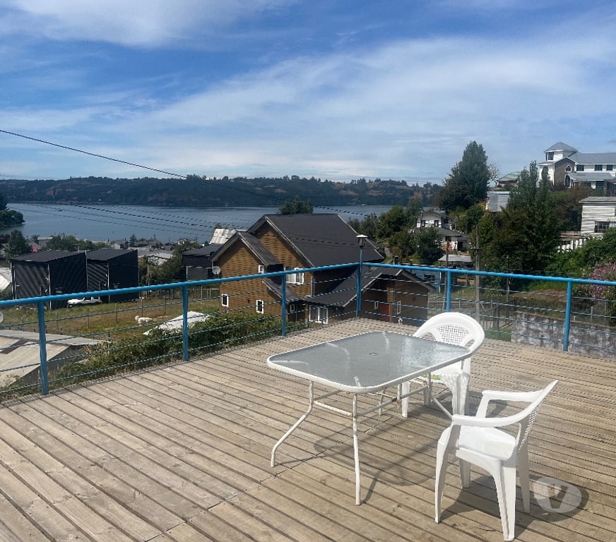 Bienes Raices Chiloé Castro - Fotos de Vendo casa grande y 8 cabañas en Nercon Castro Chiloe p