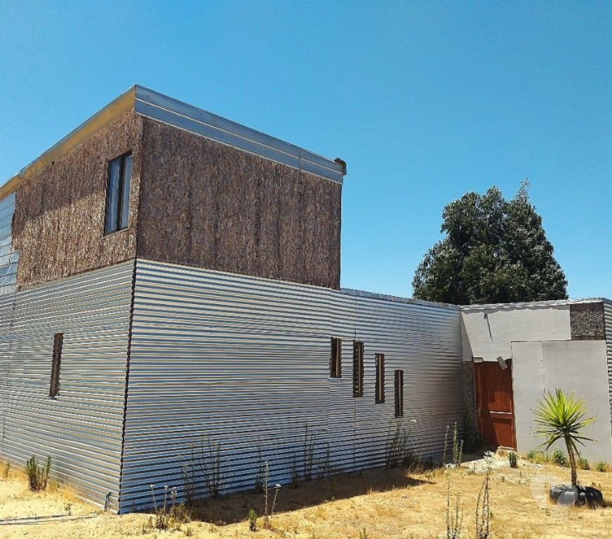 Parcelas en Venta Quillota Limache - Fotos de PARCELA CON CASA PARA TERMINAR INGRESO POR PEÑABLANCA
