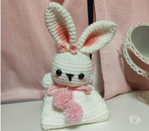 Conejo hecho a crochet 20.000