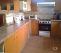 Linda parcela con casa y río privado
