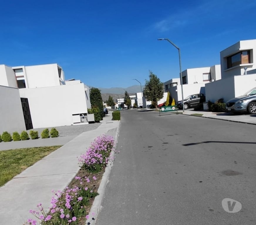 Arriendos Chacabuco Colina - Fotos de Arriendo casa Chicureo