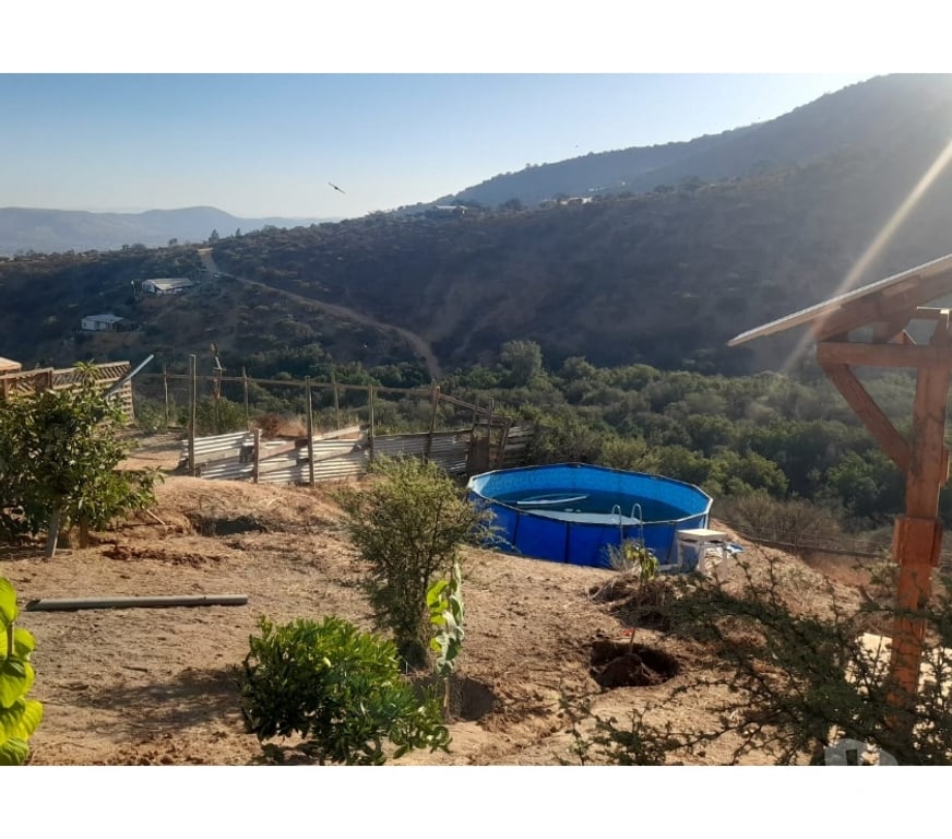 Parcelas en Venta Quillota Olmué - Fotos de AMPLIO TERRENO CON PROPIEDAD EN OLMUE