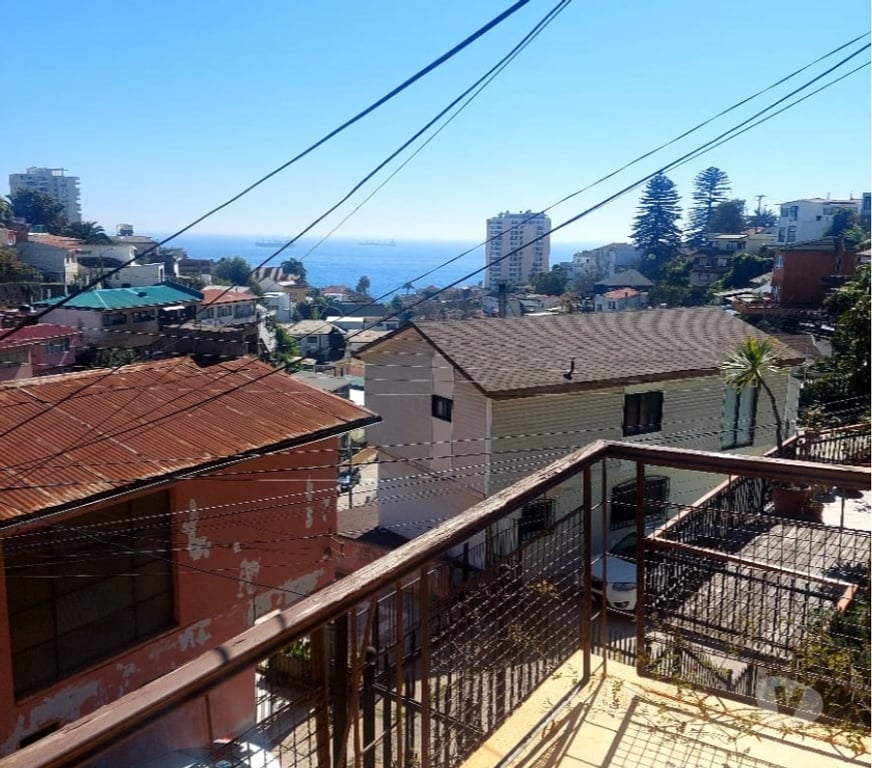Bienes Raices Valparaíso Viña del Mar - Fotos de SE VENDE CASA 3 PISOS $ 350.000.000.- RECREO, VIÑA DEL MAR