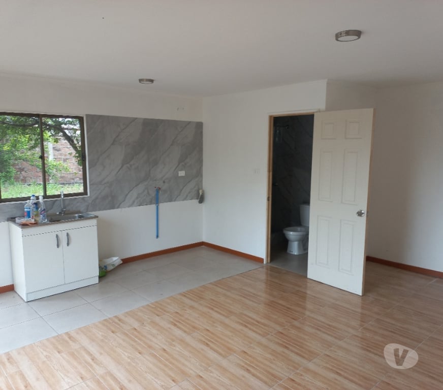 Arriendo de piezas Santiago La Florida - Fotos de Pieza tipo estudio