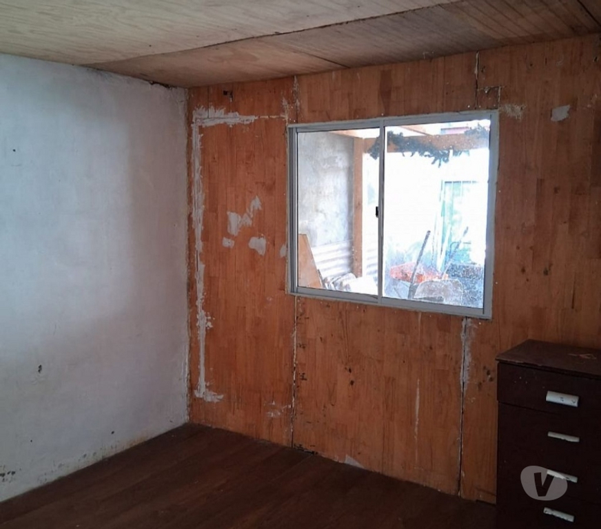 Bienes Raices Santiago Cerro Navia - Fotos de CASA 3D+1B+1ES CERRO NAVIA