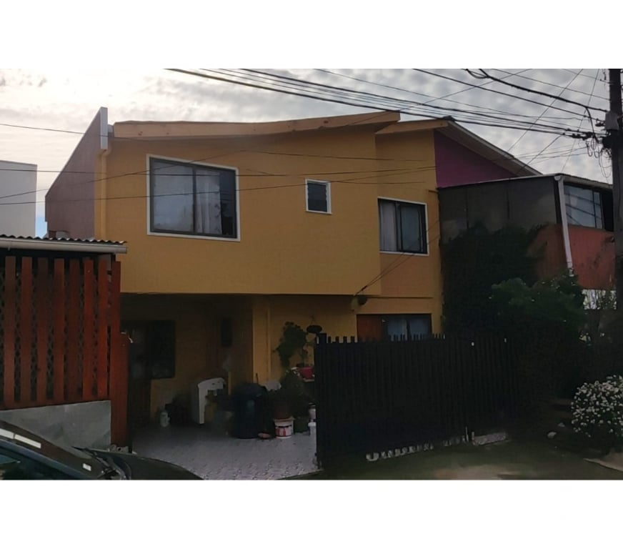 Bienes Raices Valparaíso Villa Alemana - Fotos de CASA PAREADA DOS PISOS POBLACION PUYARAL VILLA ALEMANA