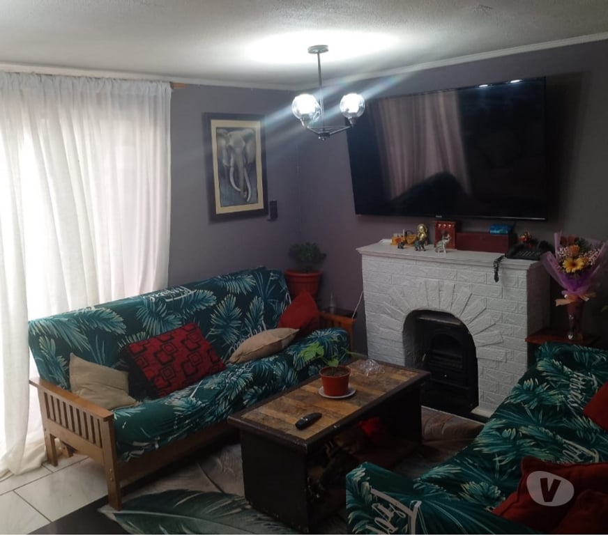 Bienes Raices Curicó Curicó - Fotos de CASA 4D+2B+1BO+2ES CURICO