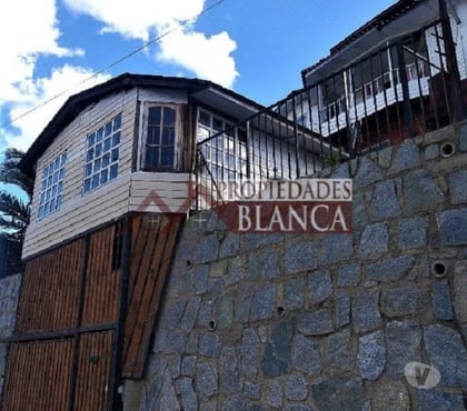 Bienes Raices Quilpué Valparaíso - Fotos de PROPIEDAD CON DOS VIVIENDAS CENTRAL QUILPUE