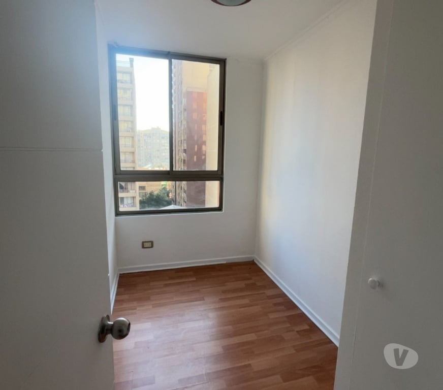 Arriendos Santiago Santiago - Fotos de 380.000 ARRIENDO Depto 2 dorm. 45m2 Metro Santa Isabel.